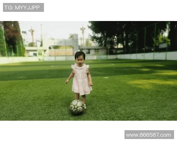 深度对话赵娜分享她的足球人生与梦想追逐之路